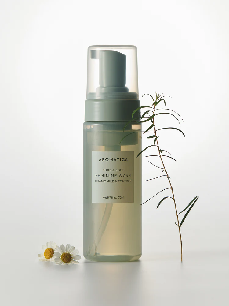 AROMATICA Pure & Soft Feminine Wash Chamomile & Tea Tree 170ml